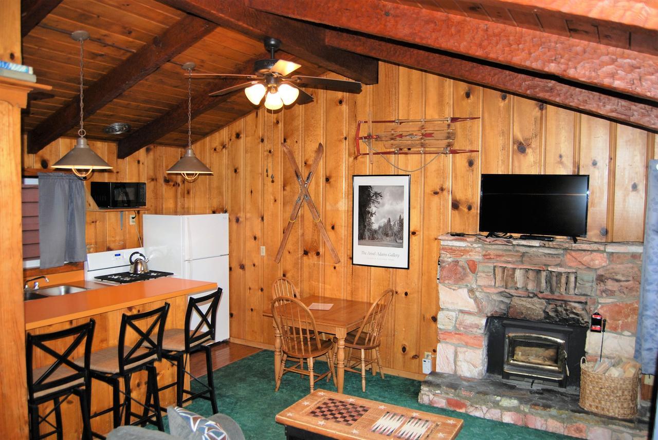 Edelweiss Lodge Mammoth Lakes Exterior photo