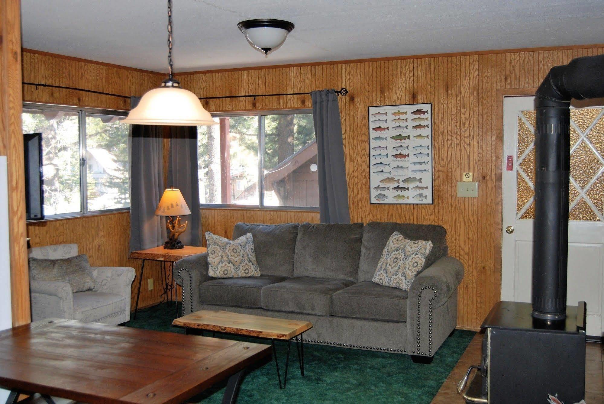 Edelweiss Lodge Mammoth Lakes Exterior photo
