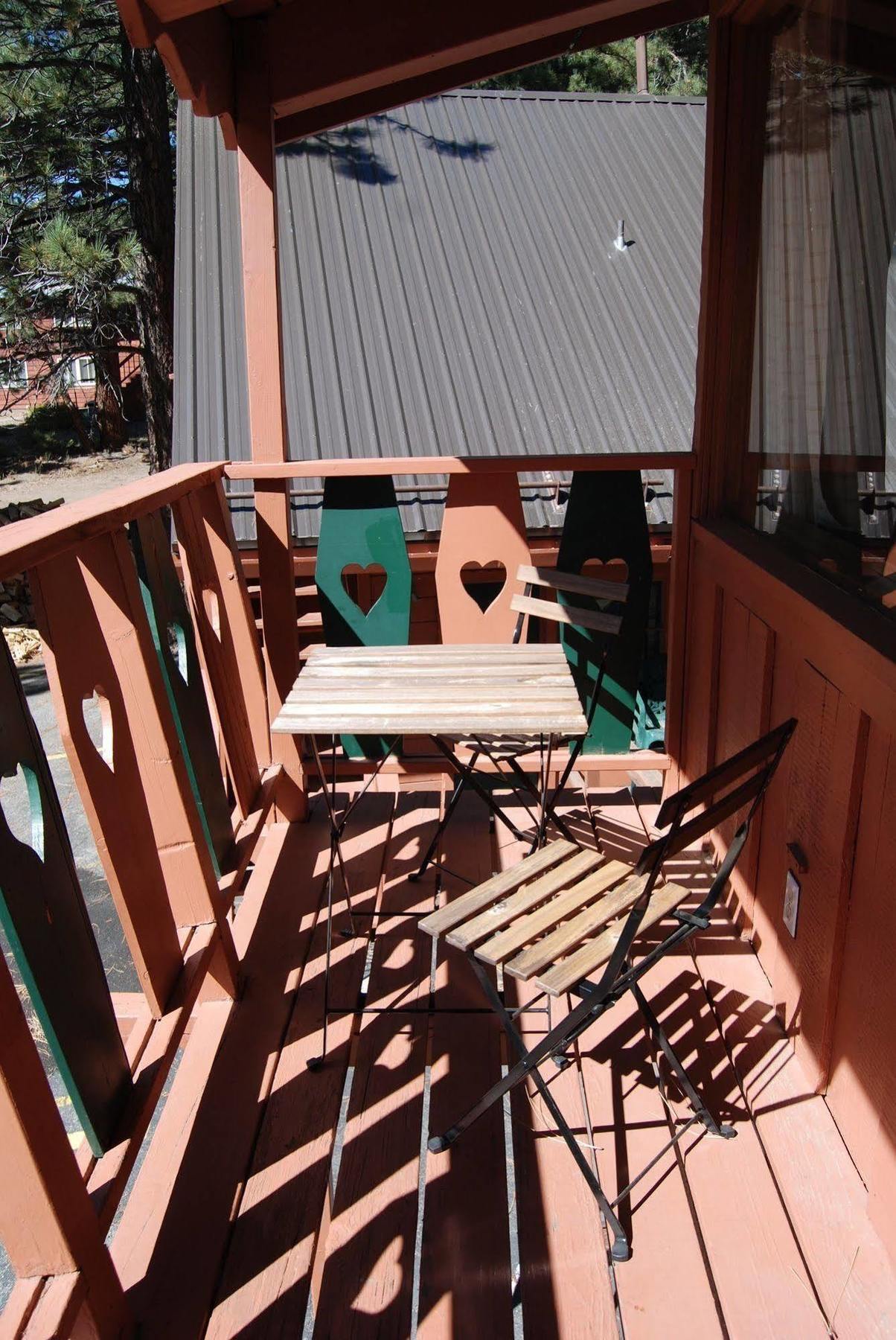 Edelweiss Lodge Mammoth Lakes Exterior photo